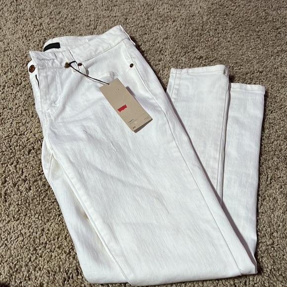Levi’s white leggings size 13m/31 - Picture 2 of 7
